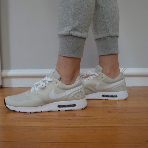 LAST ONE‼️ NIKE Air Max Men's Shoes - Picture 2 of 8